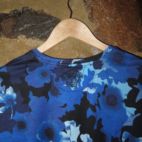 UNISEX Versace 1990's Long sleeve Tee - Picture 3 of 6